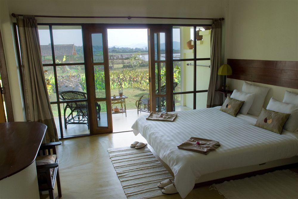 Maekok River Village Resort Mae Ai Exteriér fotografie